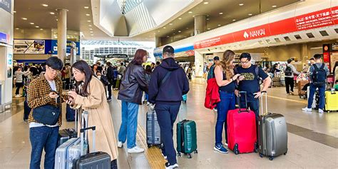 간사이공항 라피트, 공항에서의 시간 여행을 상상하다